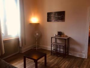 Maisons d'hotes Le Lion d-Or chb 4 pers wifi 11 : photos des chambres