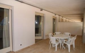 Welcoming flat next to the sea