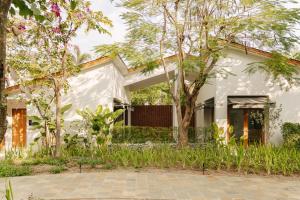 ดาวนับพัน Baanphandao