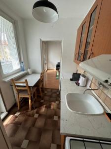 Kutuzovova Apartment Free Parking