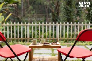 Tarang - The Nest 3BR with Pvt Pool Lawn, AC, BBQ and Comp Breakfast- Coorg