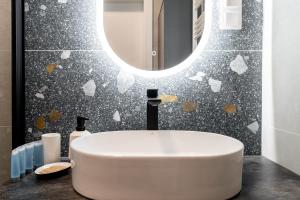 Korfantego PREMIUM 39A Apartment by BookingHost