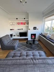 Très beau penthouse avec terrasse - Place Albert