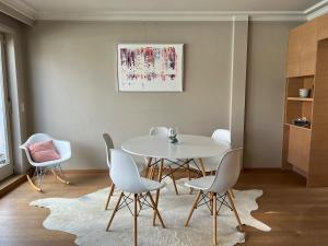 Très beau penthouse avec terrasse - Place Albert