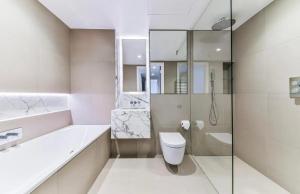 Luxury River Apartments- Parliament