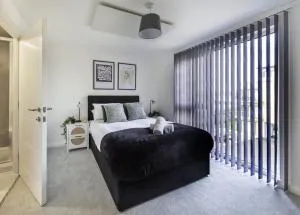 Stylish & Modern Flat 2 Min Walk to Ashford Outlet - 韦尔斯布罗斯