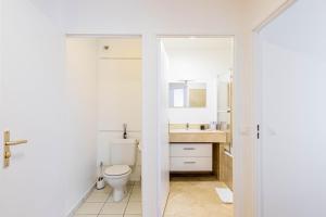 GuestReady - Charming Family Duplex with a terrace