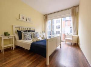 Ramblas Rentals Spacious & Design 4Br Flat With Balcony 15m Ramblas