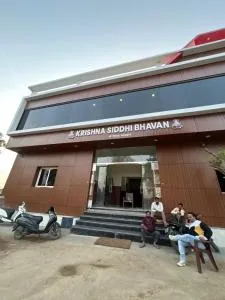 Krishna siddhi guest house - Gokul