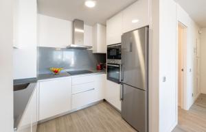 Le Mirage modern apartment with sea views