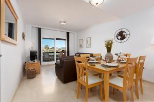 Casares del Sol 2100