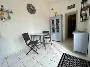 Villas Maison 3 pieces Oleron 4 couchages La Bree Les Bains LBO000-051 : photos des chambres
