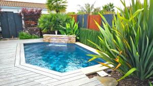 Villas Villa Eden - Le luxe pres des vignobles charentais : photos des chambres