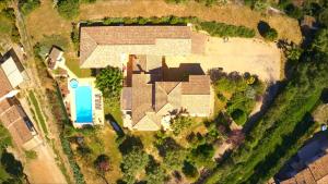 Fantastic Large Villa with Garden, Pool and Jacuzzi