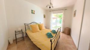 Fantastic Large Villa with Garden, Pool and Jacuzzi