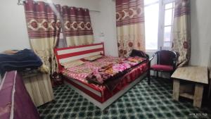 Gulzar Guest house 6bhk
