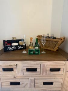 1 Bed Flat - Sleeps 3 - Parking - Pet friendly