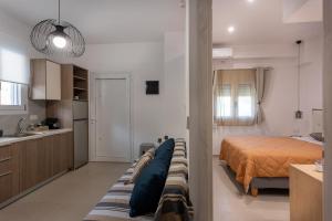 Avra 1 modern seaview home