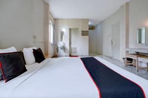 Phòng Đôi Loại Sang (Deluxe Double Room)