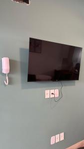 Apartamento completo e bem localizado