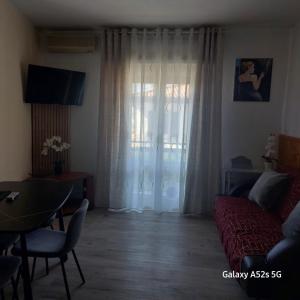 NATALI Appartamens Rosa