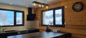 Chalets CHALET L'ECHAPPEE NATURE 4 etoiles sauna : Chalet 3 Chambres