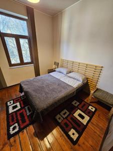 Hot Spot 2bdrm apartment 1