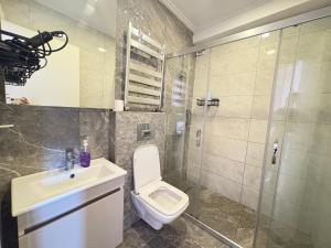 One Bedroom Apartment in Taksim Square Gorgeous City View