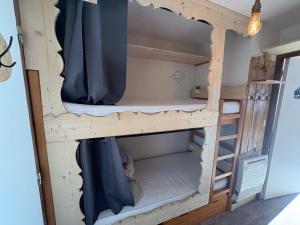 Appartement cosy à la montagne aux pieds des pistes pour 4 personnes et 1 bébé