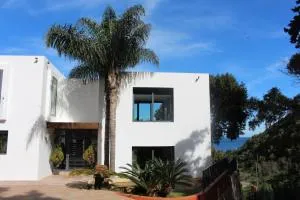 Villa Bollo lujo y confort frente al mar - Rcham