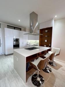 2 Bedroom Luxury Apartment in Sandton
