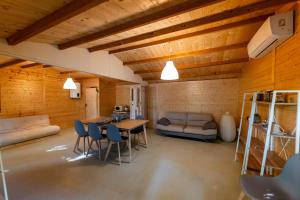 Tiny House - Gilda e i suoi amici