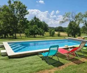 Maison*Piscine chauffée*SPA - Foncène