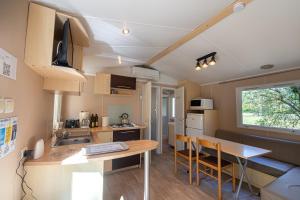 Mobil Home climatisé, 2 ch, 5 pers, Wifi 30 mn du grand parc dattraction Puy duFou