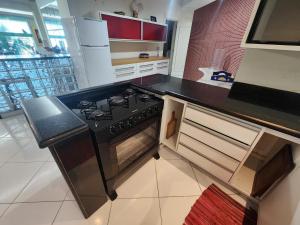 Enorme apto Frente ao mar 4 suites AC , churrasqueira privativa