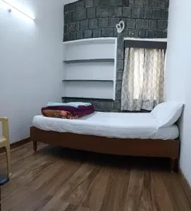 KV Hill House - Dharmapuri