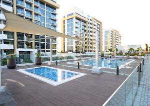 Roomook Apartments