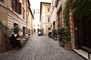 Navona Terrace 2BR Holiday House