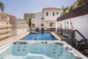 Villa Protaras View 6 Central Protaras -Fig Tree Bay-Jacuzzi-Hot Tub