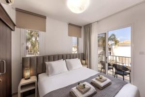 Villa Protaras View 6 Central Protaras -Fig Tree Bay-Jacuzzi-Hot Tub