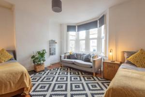 Large House, Garden, 3 Bedrooms