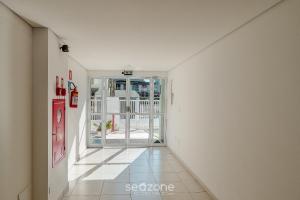 RJI - Apartamentos próximos da praia de Itaguá