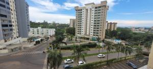 Golden Dolphin Grand Hotel 410 - Suíte - 3 hospedes e 1 criança até 5 anos - Caldas Novas - Goiás