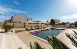 Amazing Home In Biograd Na Moru 