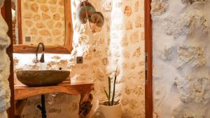 Alma Surf Villas 4 - Cozy 01 Bed with Private Pool