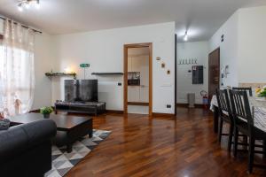 Alloggio turistico Suite Leonardo - Rome, 20m in treno -Fiumicino Airport, 2m in treno- Fiera, 2m in treno