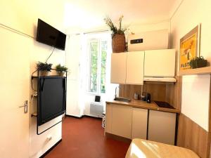 Studette downtown Pertuis