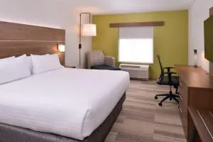 Holiday Inn Express Inn and Suites Parkersburg-Mineral Wells - Athens