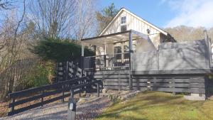 River Cottage Hot tub spa