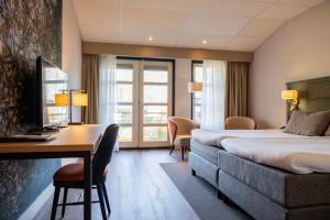 Comfort Double Room room in Golden Tulip Tjaarda Oranjewoud - Heerenveen